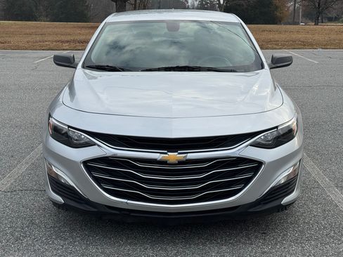 Used 2020 Chevrolet Malibu LS image 9