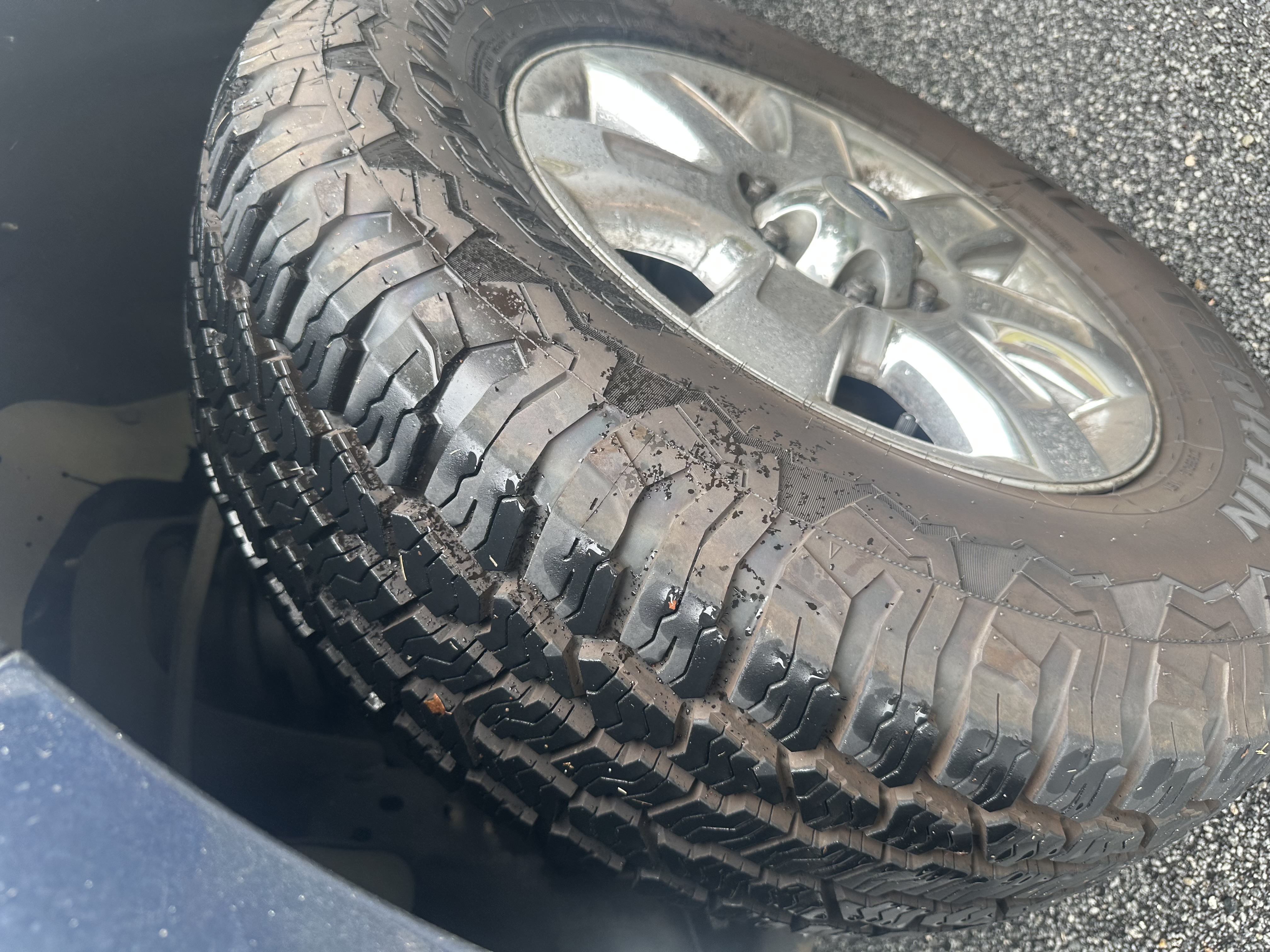 Used 2013 Ford F150 XLT w/ Luxury Equipment Group AWD/4WD image 16