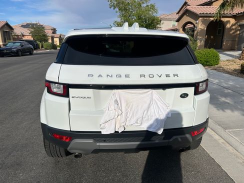 Used 2018 Land Rover Range Rover Evoque AWD/4WD image 5