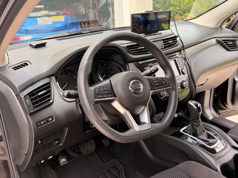 Used 2019 Nissan Rogue Sport S FWD image 22