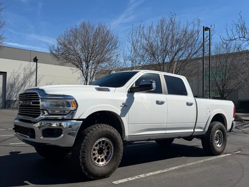 Used 2021 RAM 2500 Laramie AWD/4WD image 6
