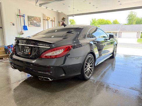Used 2015 Mercedes-Benz CLS 63 AMG S-Model image 4