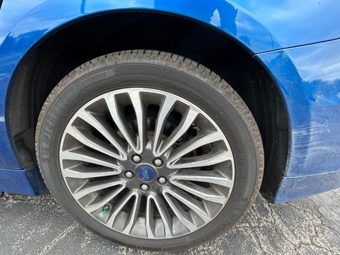 Used 2017 Ford Fusion Titanium FWD image 12