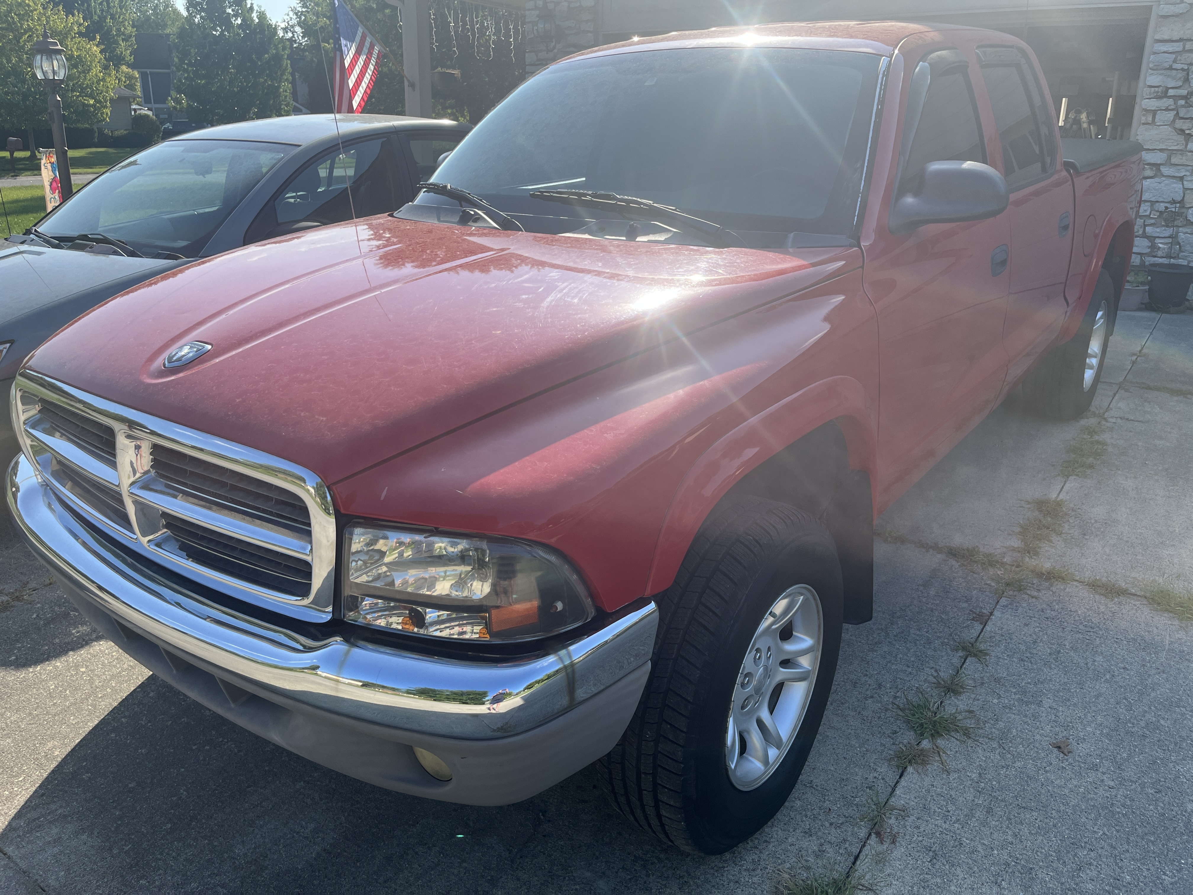 Used 2004 Dodge Dakota SLT w/ PWR Convenience Group AWD/4WD image 2