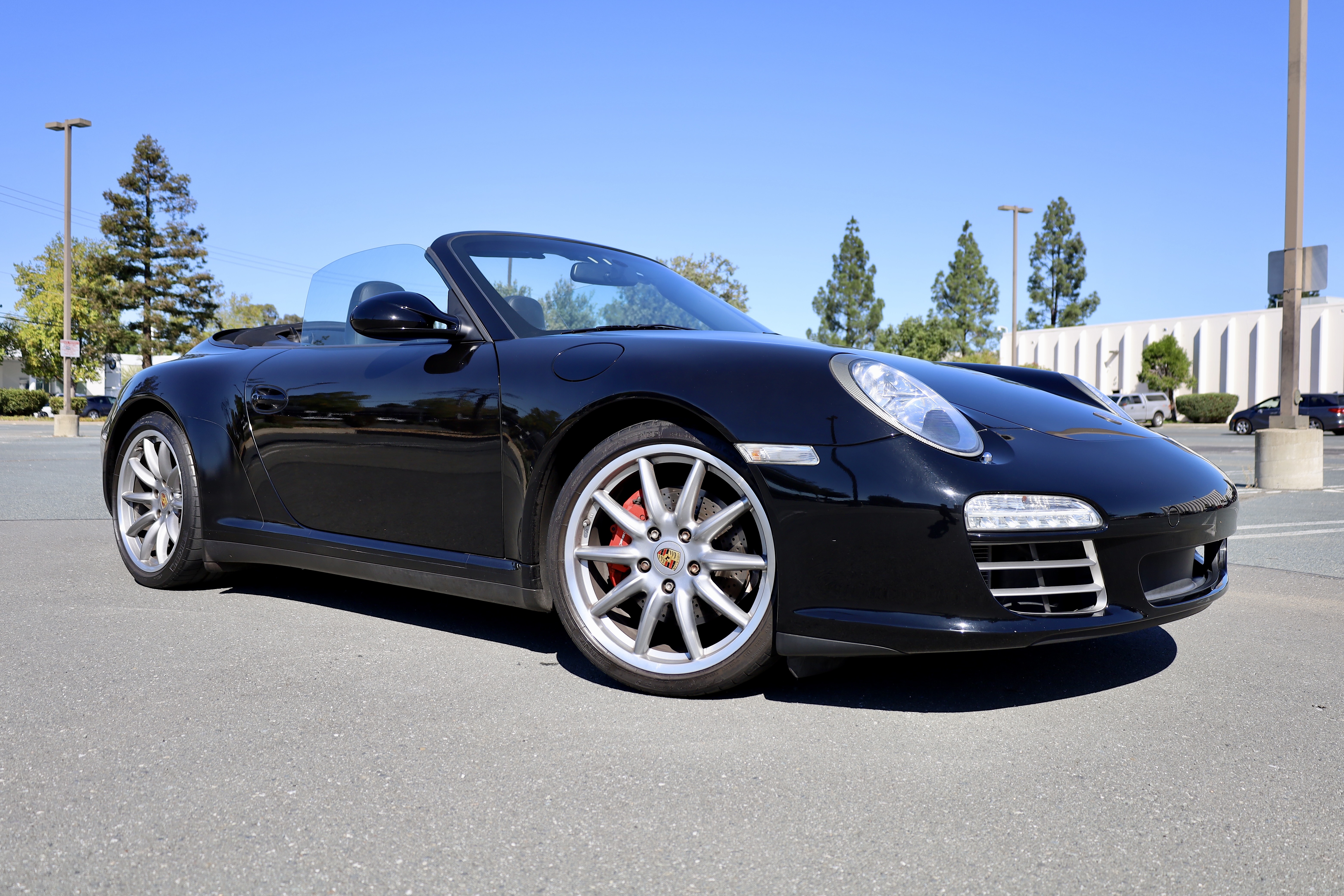 Used 2010 Porsche 911 Carrera 4S AWD/4WD image 9