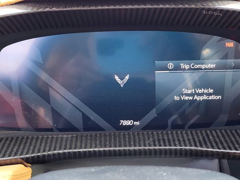 Used 2021 Chevrolet Corvette Stingray Premium Cpe w/ Z51 Performance Package image 6