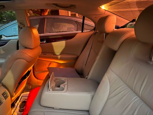 Used 2003 Lexus ES 330 FWD image 10