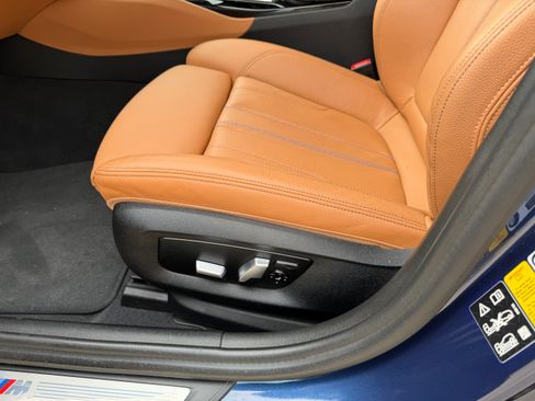 Used 2022 BMW 540i xDrive w/ Executive Package image 13