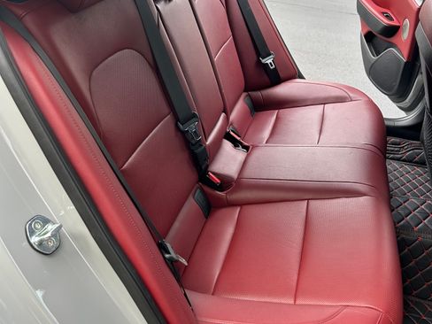 Used 2021 Kia Stinger GT1 image 12