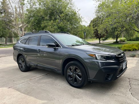 Used 2020 Subaru Outback Onyx Edition XT w/ Popular Package #2 AWD/4WD image 1