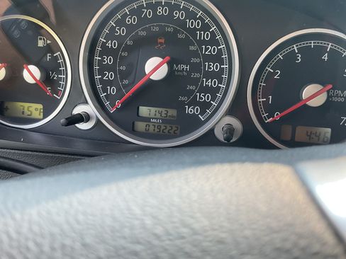 Used 2004 Chrysler Crossfire Coupe RWD image 16