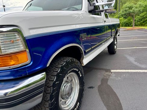 Used 1997 Ford F250 2WD SuperCab Heavy Duty image 10