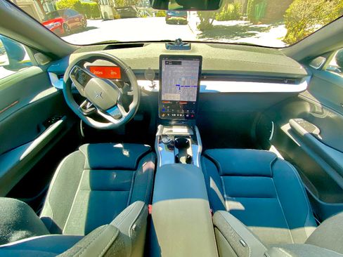 Used 2025 Polestar Polestar 3 image 11