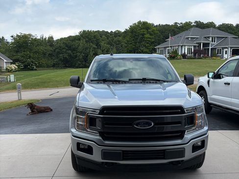 Used 2020 Ford F150 XLT w/ Equipment Group 302A Luxury AWD/4WD image 13