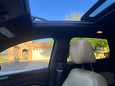 Used 2014 Cadillac SRX Performance w/ Driver Awareness Package image 11