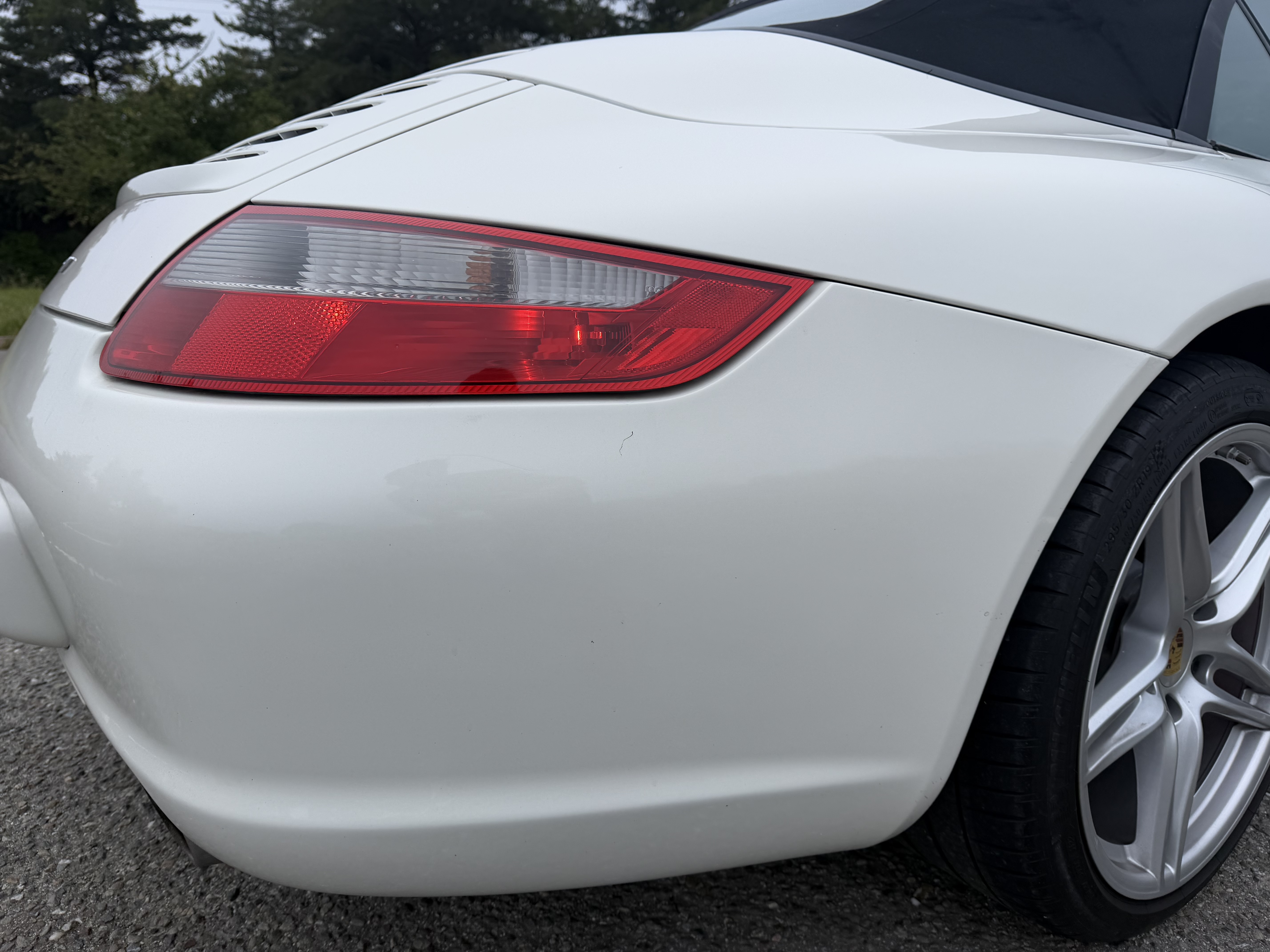 Used 2008 Porsche 911 Cabriolet image 11