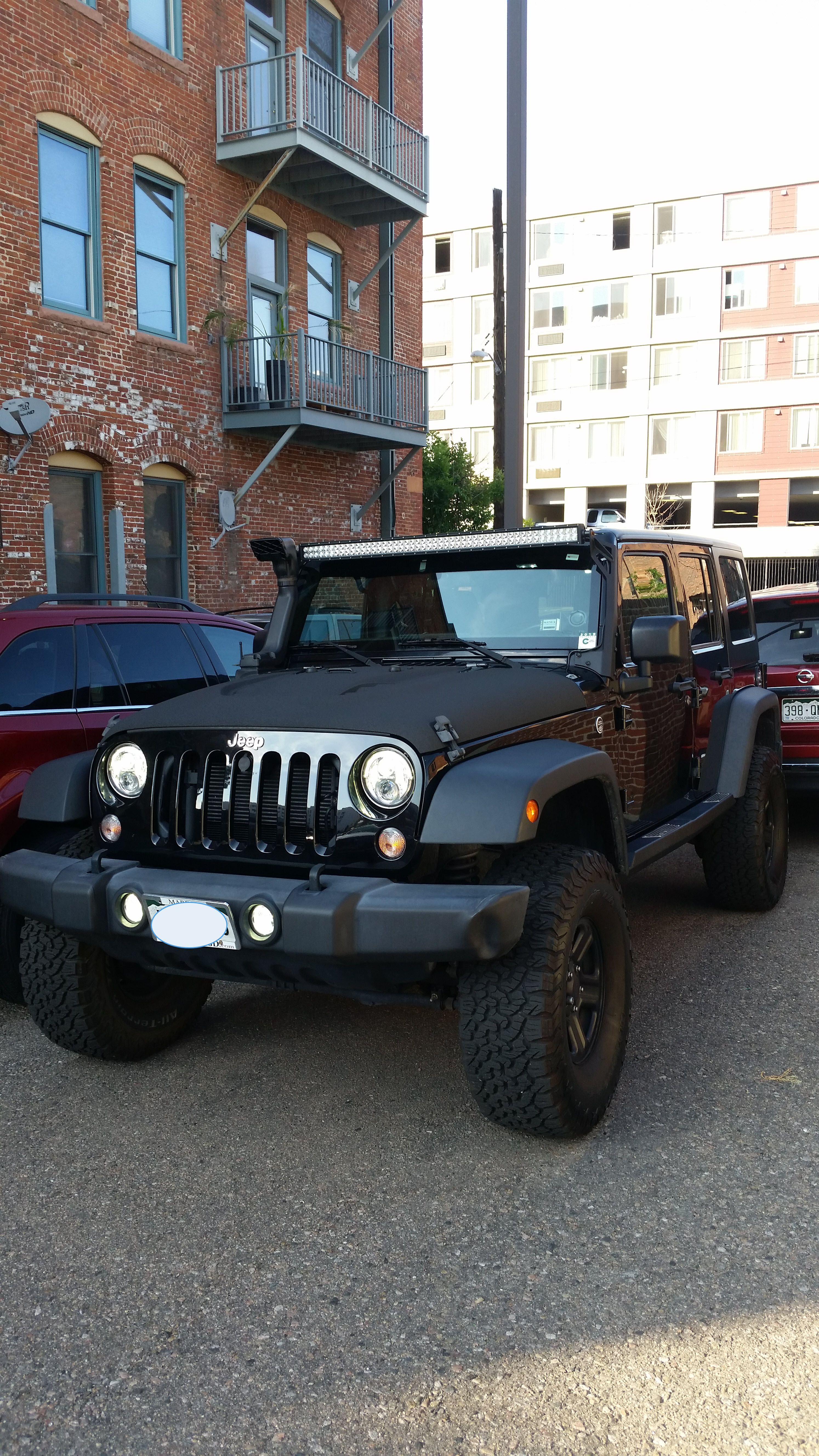 Used 2016 Jeep Wrangler Unlimited Sport w/ Connectivity Group AWD/4WD image 9