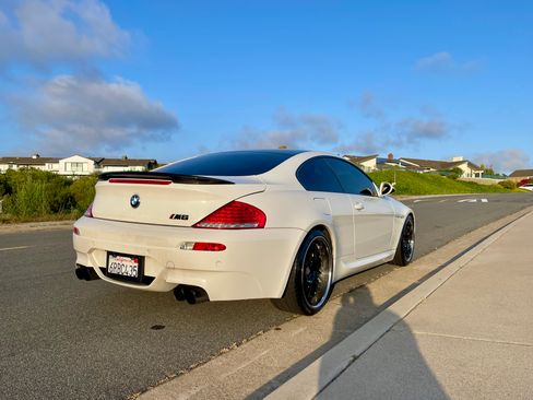 Used 2010 BMW M6 Coupe image 8