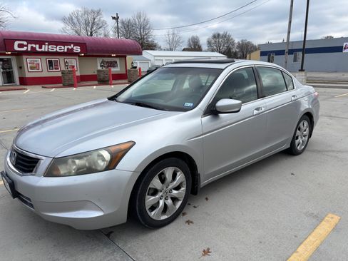 Used 2009 Honda Accord EX-L image 1