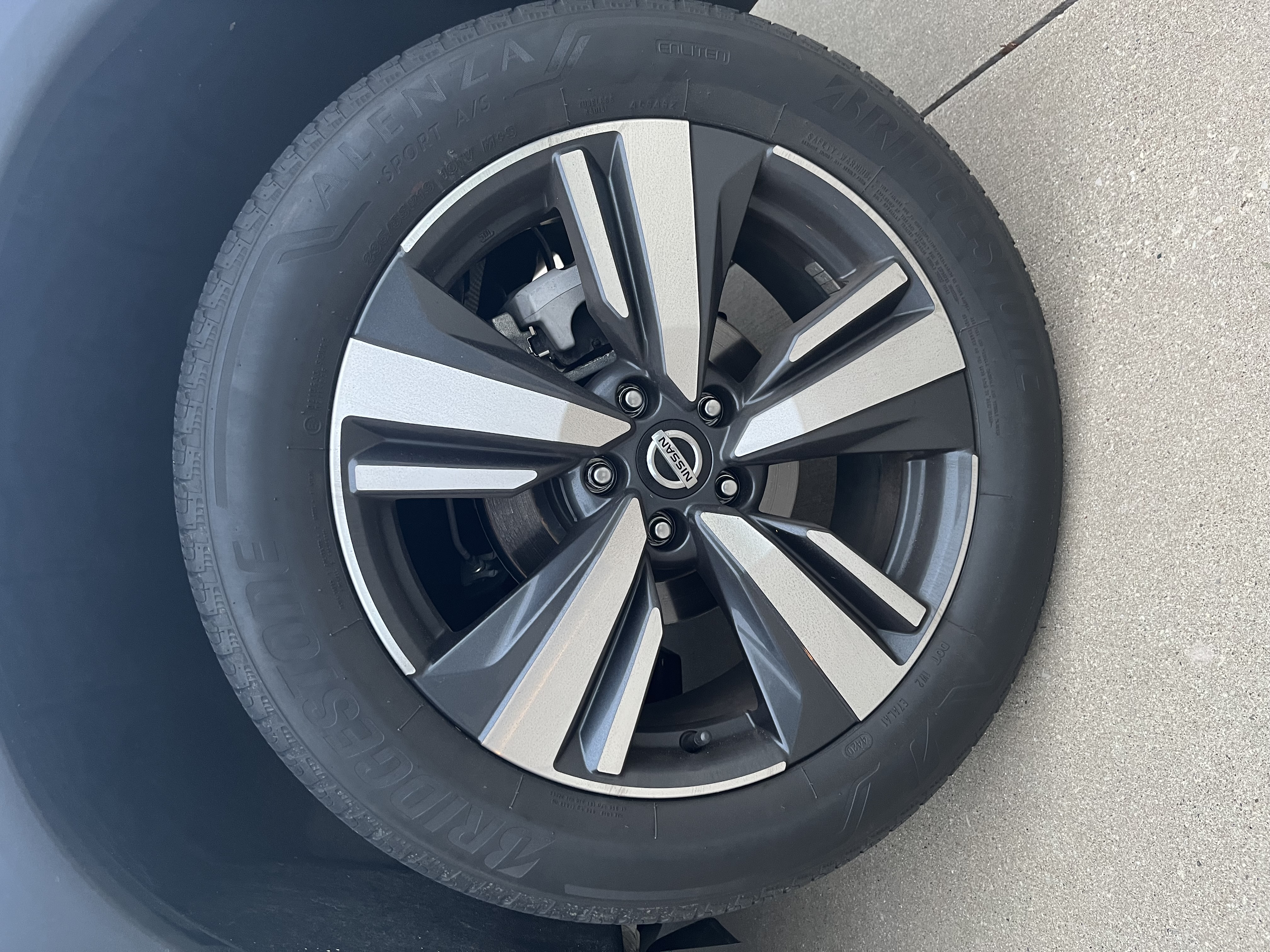 Used 2021 Nissan Rogue SL AWD/4WD image 17