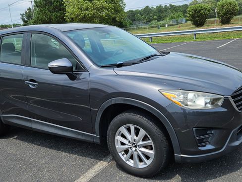 Used 2016 MAZDA CX-5 Sport w/ Rear Camera Package FWD image 8
