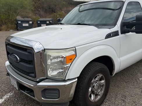 Used 2016 Ford F250 XL w/ Power Equipment Group RWD image 2