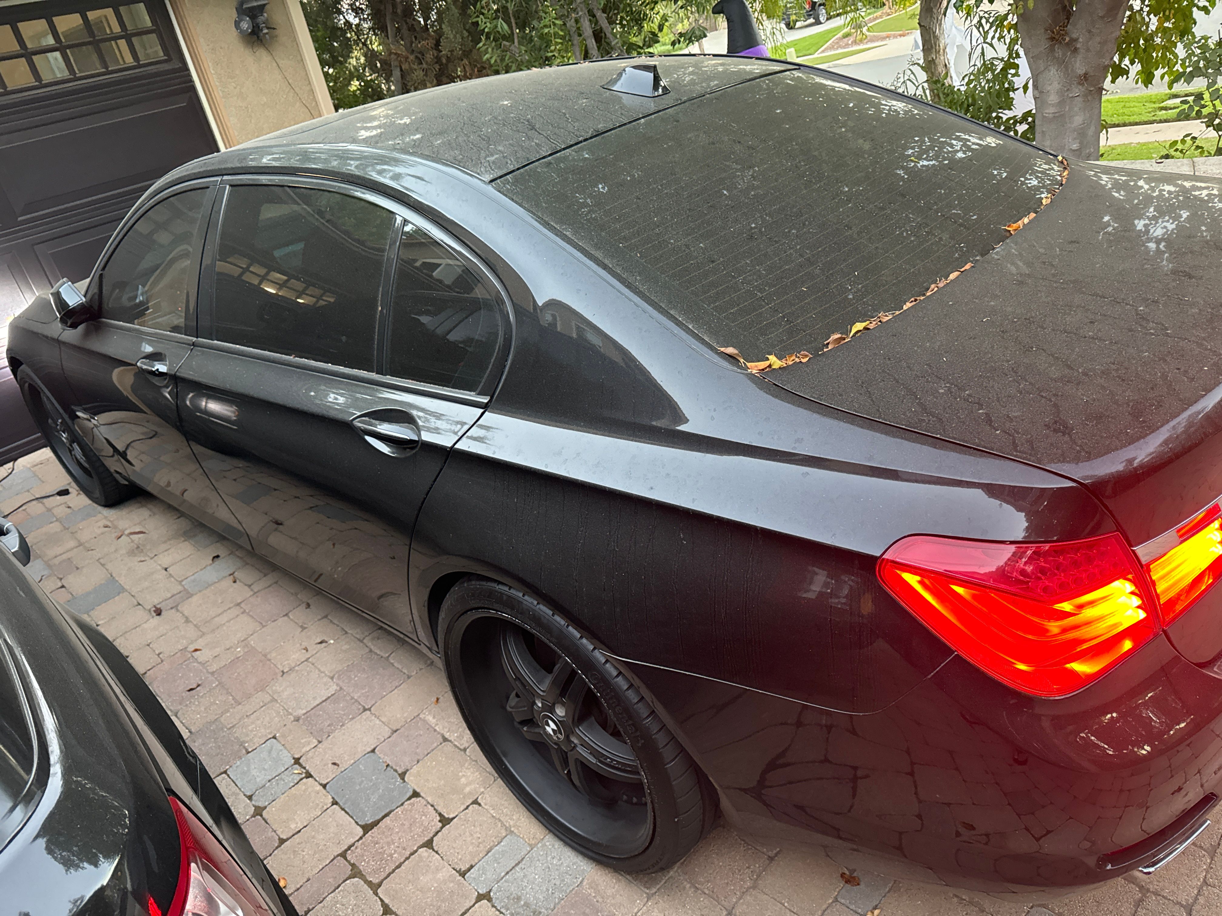 Used 2009 BMW 750Li RWD image 5
