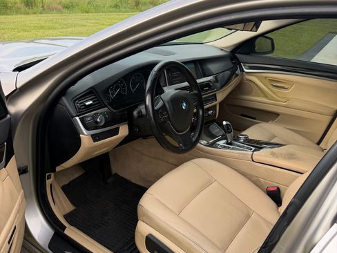 Used 2015 BMW 528i Sedan RWD image 12