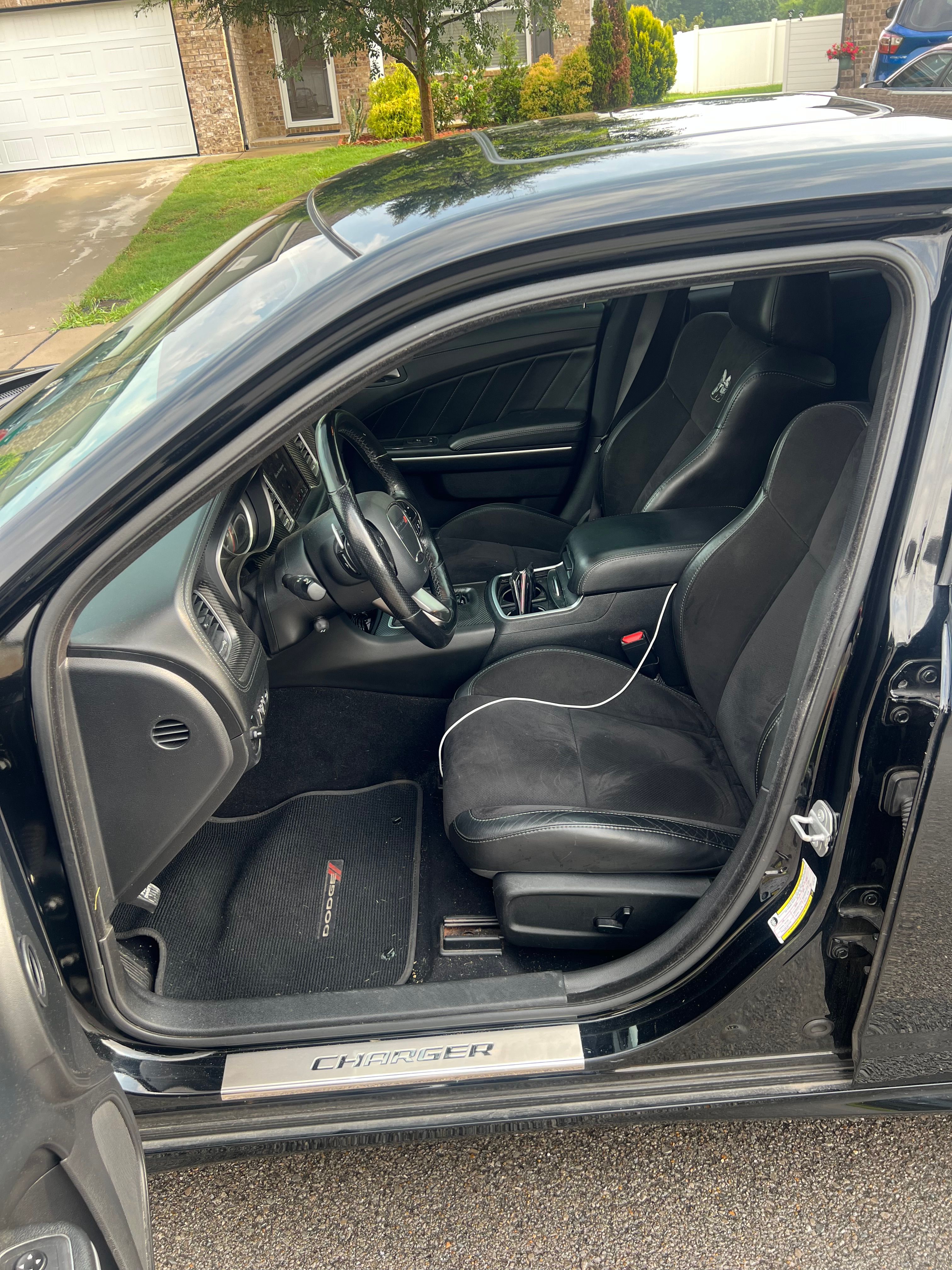 Used 2020 Dodge Charger Scat Pack RWD image 15
