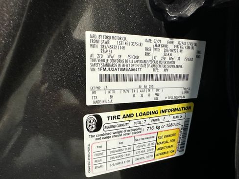 Used 2021 Ford Expedition Limited image 8