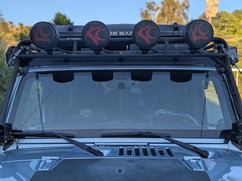 Used 2012 Jeep Wrangler Unlimited Sahara AWD/4WD image 6