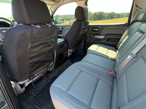 Used 2014 Chevrolet Silverado 1500 LTZ Z71 w/ LTZ Plus Package image 9