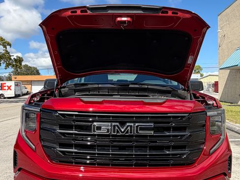 Used 2024 GMC Sierra 1500 Elevation RWD image 9