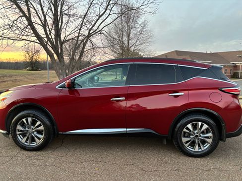 Used 2017 Nissan Murano SV image 4