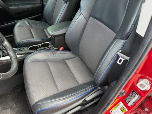 Used 2019 Toyota Corolla SE image 9