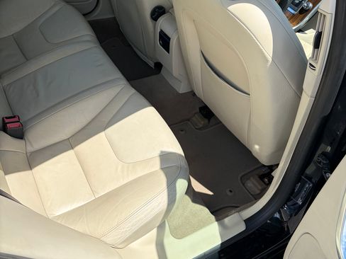 Used 2012 Volvo S60 T5 w/ Climate Pkg FWD image 11