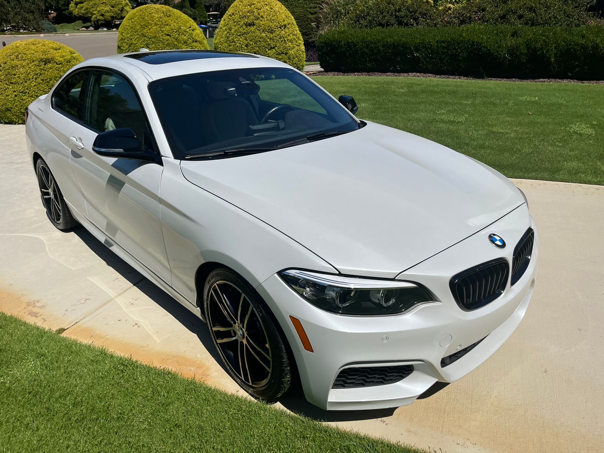 Used 2021 BMW M240i Coupe RWD image 9
