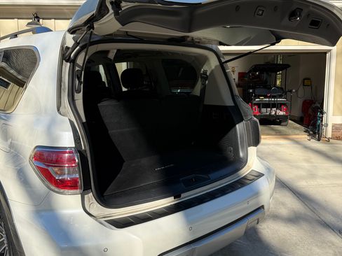 Used 2018 Nissan Armada SL w/ Premium Package image 4