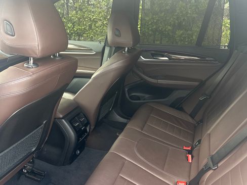 Used 2018 BMW X3 M40i w/ Premium Package image 9