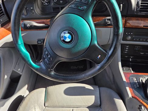 Used 2002 BMW 525i 525i Sedan 4D image 6