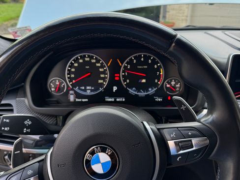 Used 2016 BMW X5 M AWD/4WD image 16