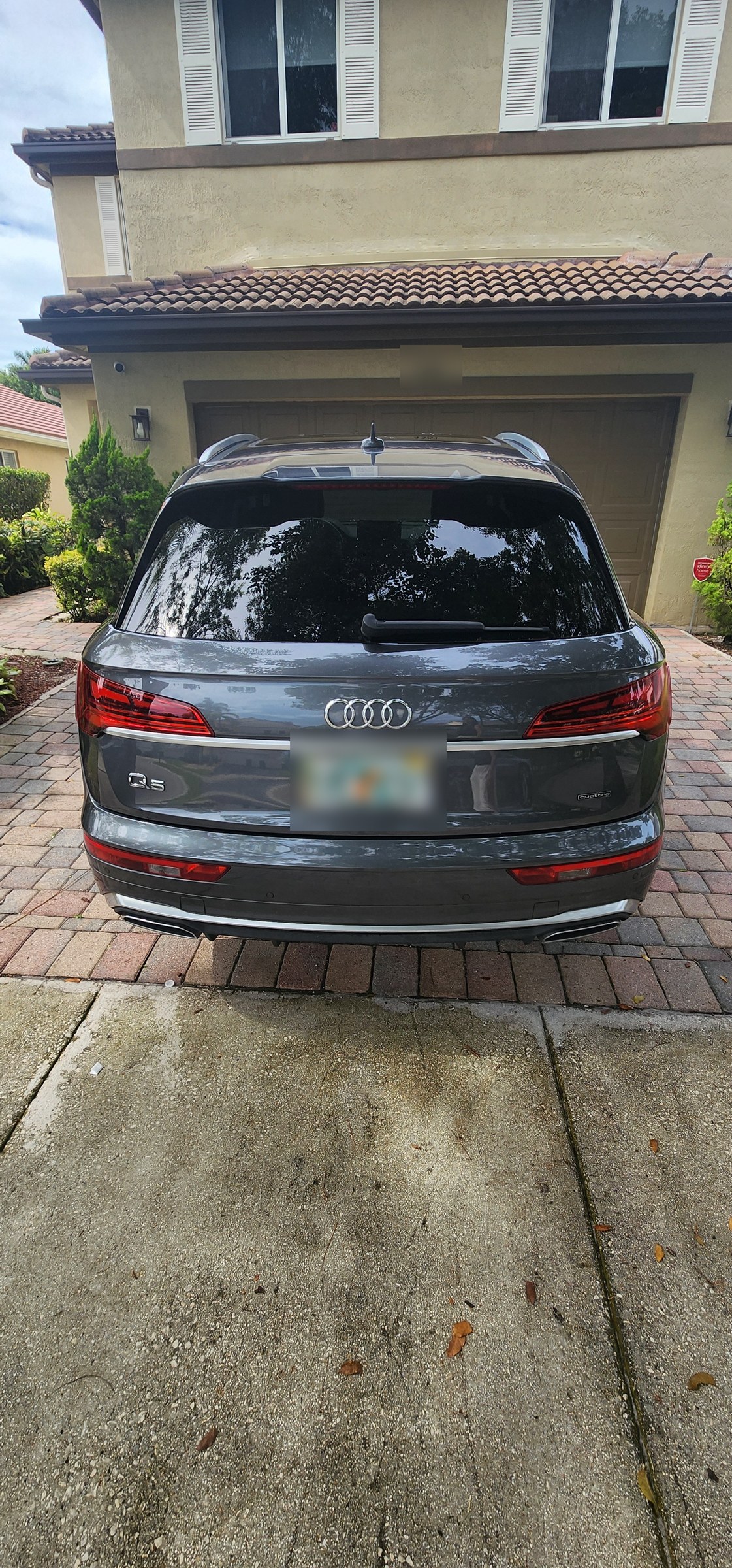Used 2022 Audi Q5 2.0T Premium Plus w/ Premium Plus Package AWD/4WD image 6