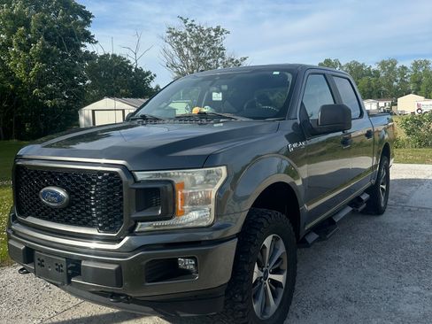 Used 2019 Ford F150 XL w/ Equipment Group 101A Mid AWD/4WD image 9