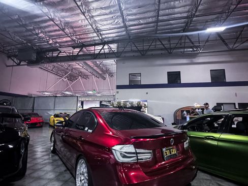 Used 2014 BMW 320i Sedan image 5