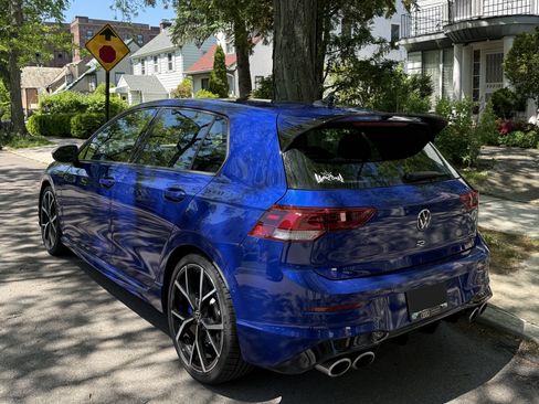 Used 2022 Volkswagen Golf R AWD/4WD image 5
