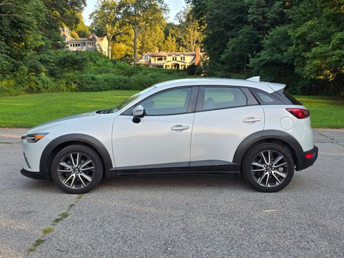 Used 2017 MAZDA CX-3 Touring AWD/4WD image 5