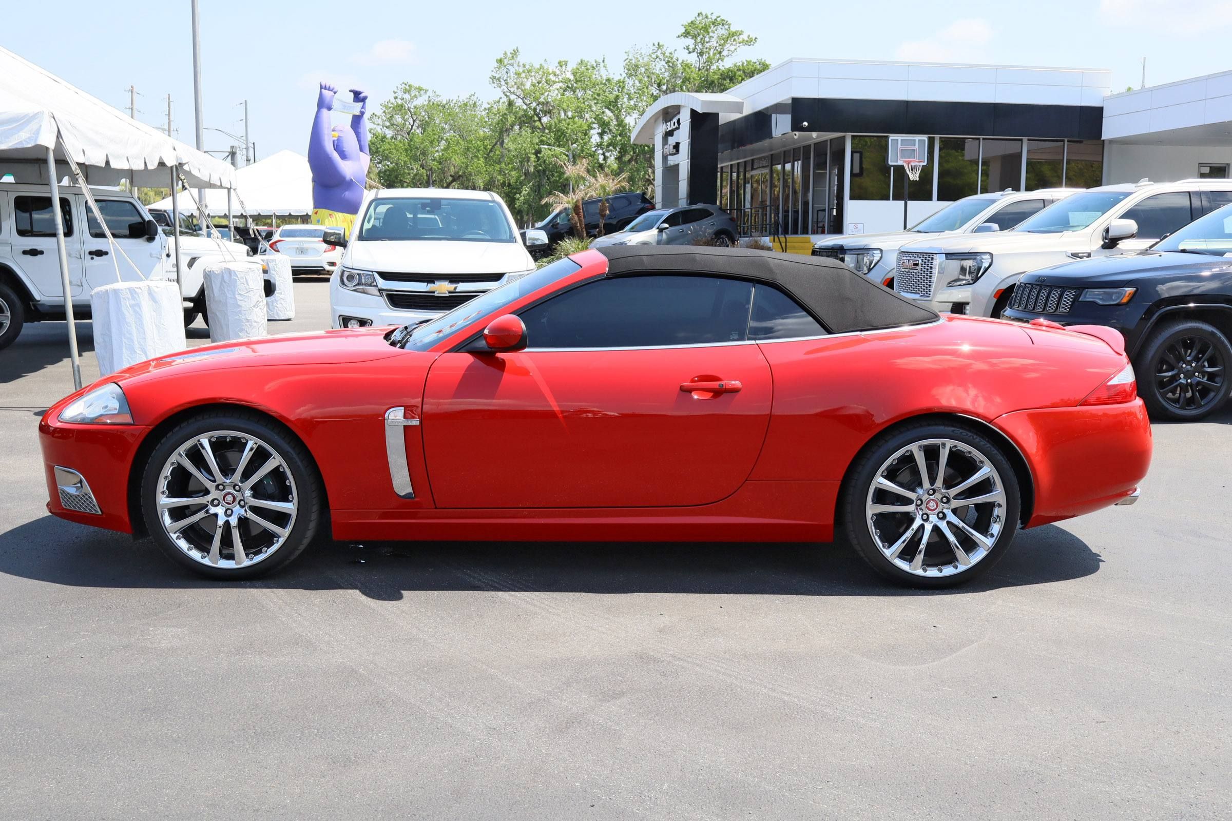 Used 2008 Jaguar XKR R RWD image 16