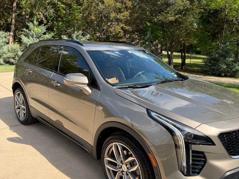 Used 2020 Cadillac XT4 Sport image 10