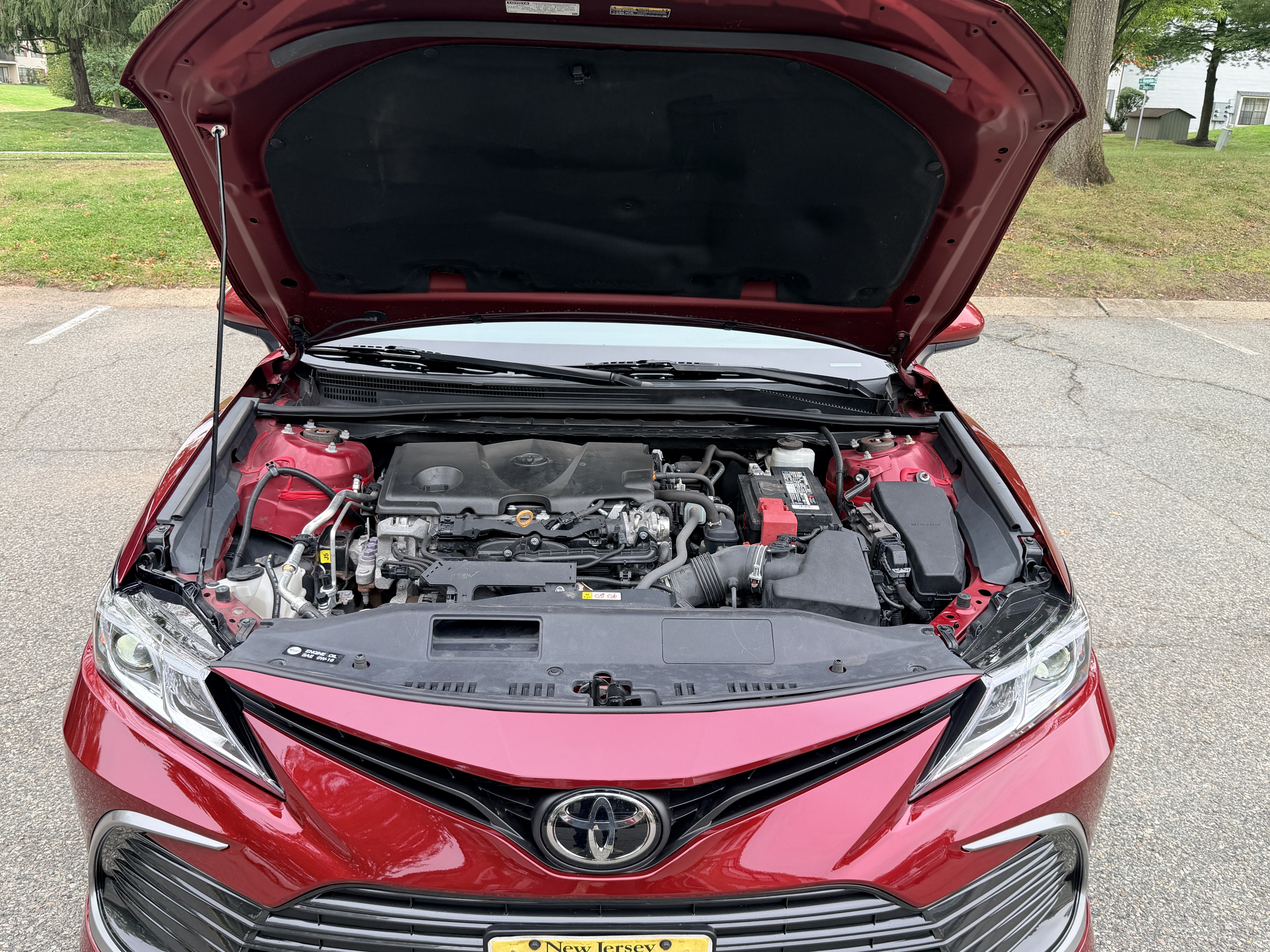 Used 2021 Toyota Camry LE FWD image 15