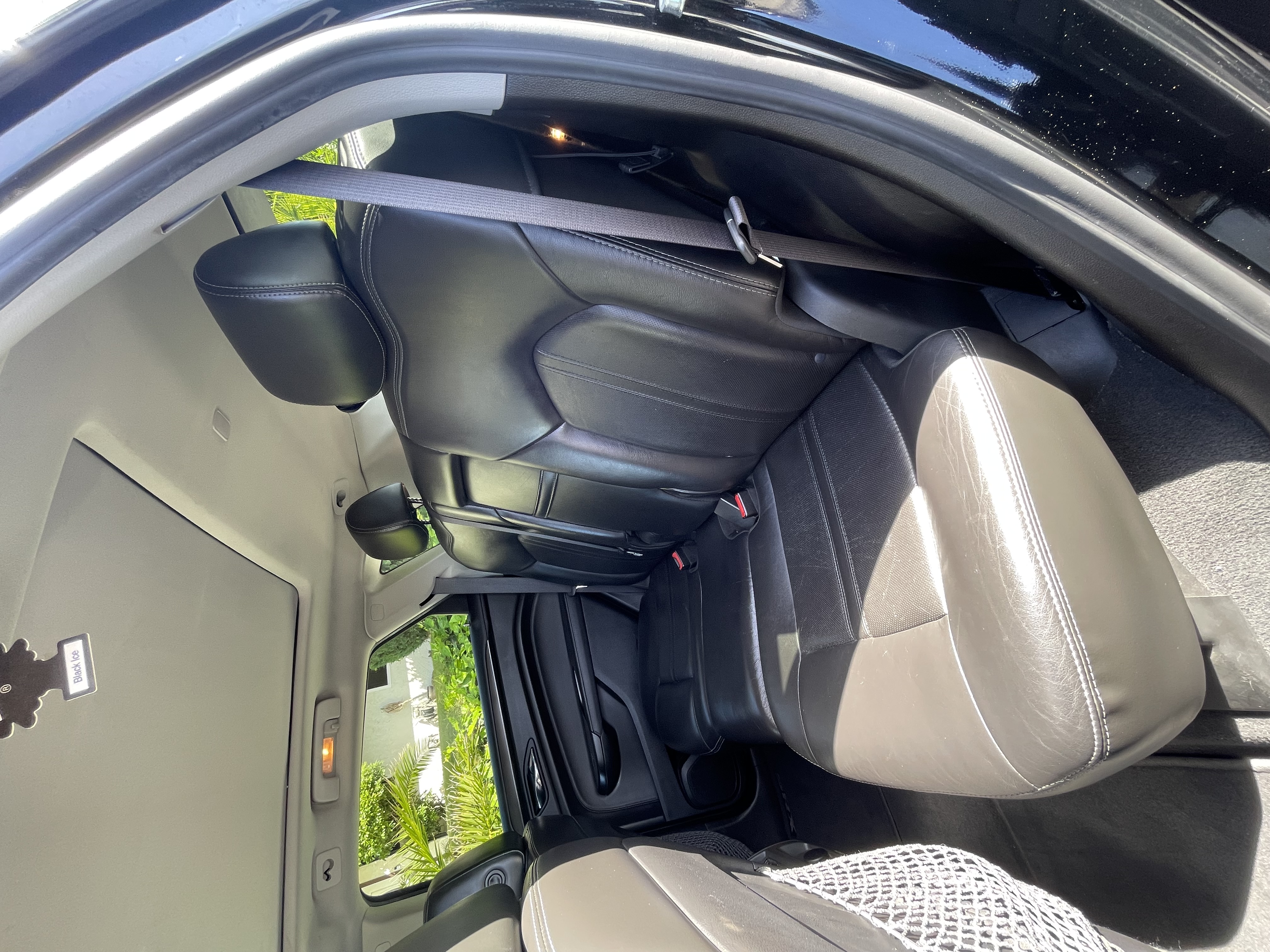 Used 2016 Cadillac SRX Performance w/ Midnight Edition Package AWD/4WD image 18